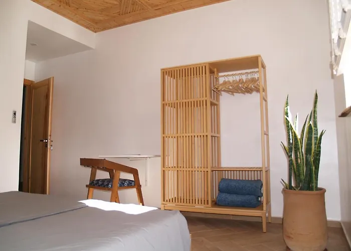 Dar Makai Surf Hotel